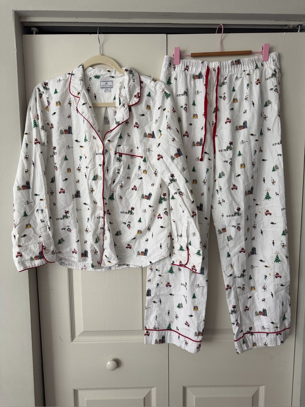 Women's White Holiday-Print Cotton Pajama Set with Red Trim